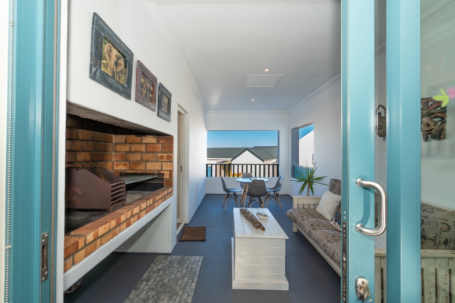 3 Bedroom Property for Sale in Blue Lagoon Western Cape